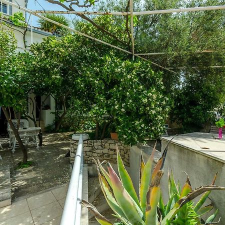 Apartment Dory Trogir Exterior photo