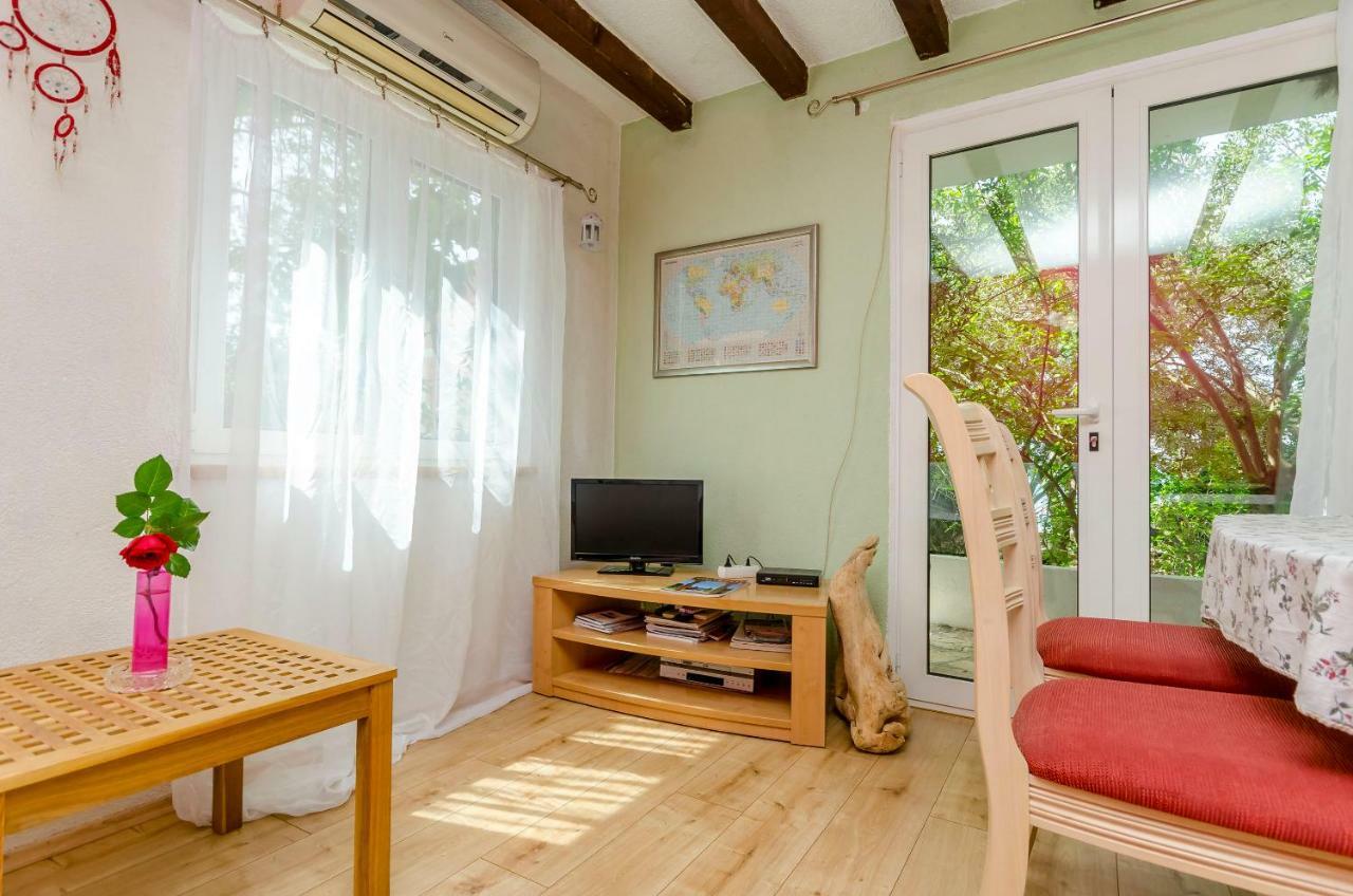 Apartment Dory Trogir Exterior photo